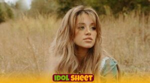 Zoey Aune Net Worth