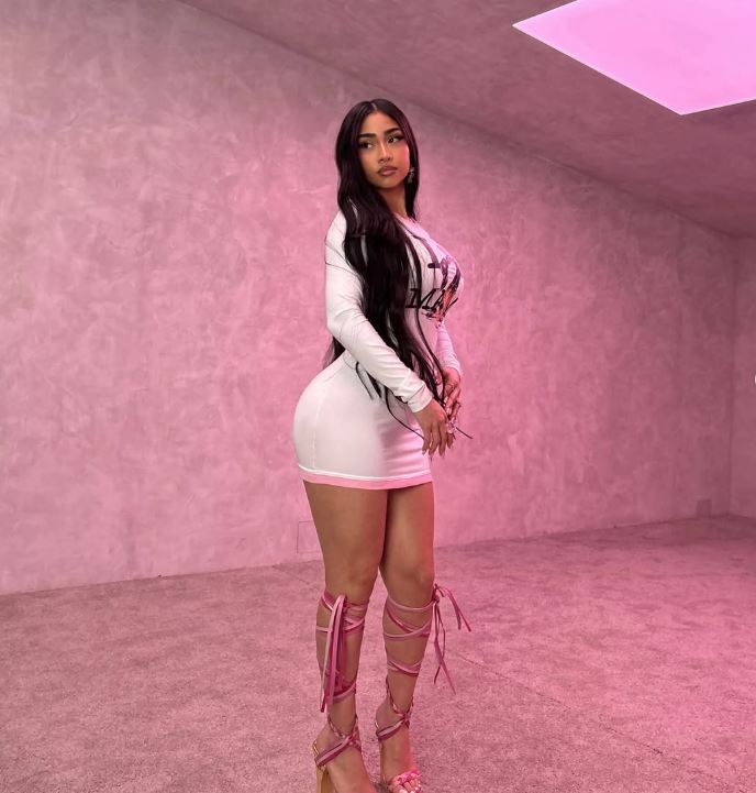 Paloma Mami